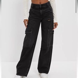 AE Super High-Waisted Cargo Baggy Wide-Leg Jean